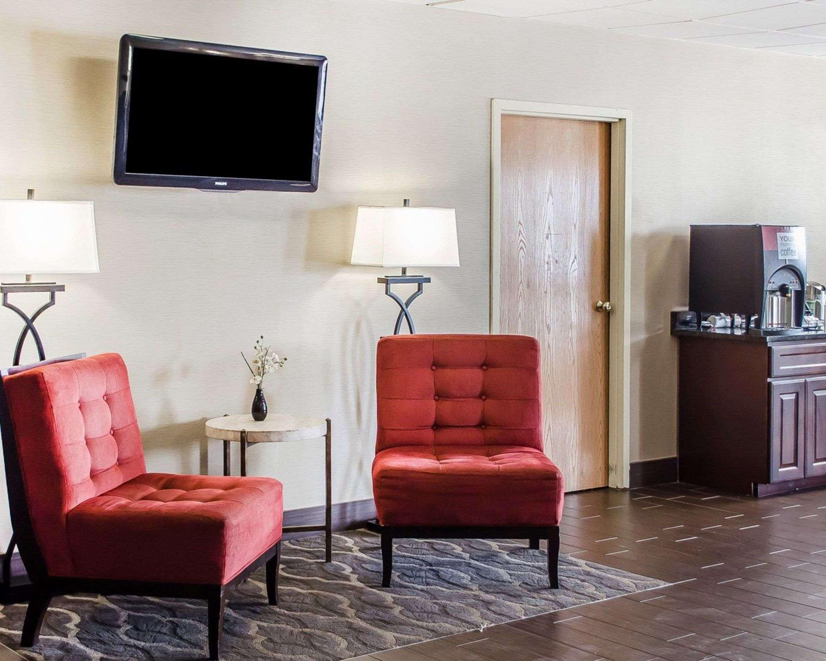 Surestay Plus By Best Western Jonestown Lebanon Valley Exterior photo