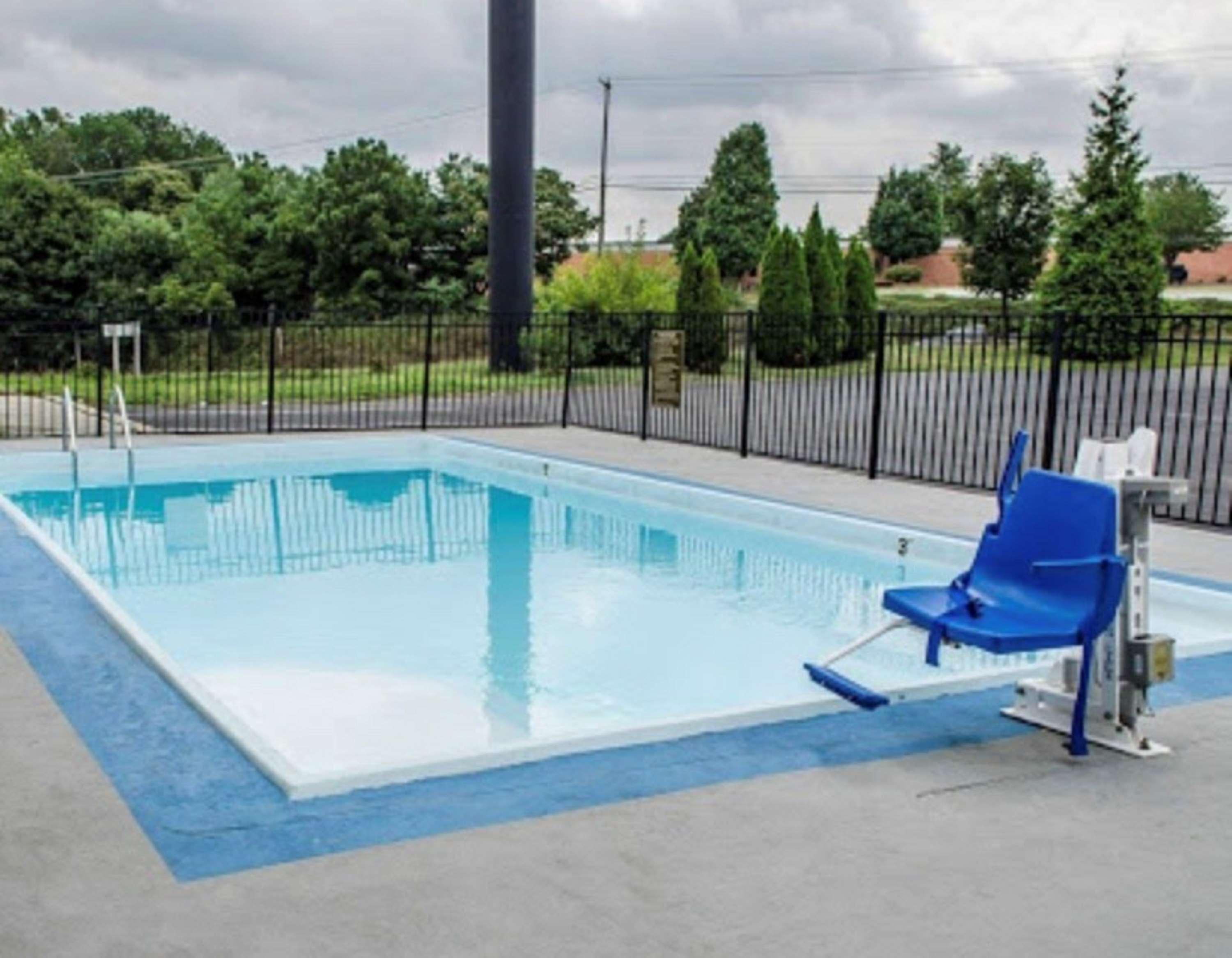 Surestay Plus By Best Western Jonestown Lebanon Valley Exterior photo